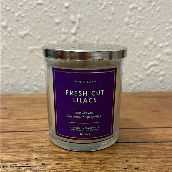 White Barn Fresh Cut Lilacs Candle Jar - 8 oz - Picture 6 of 6